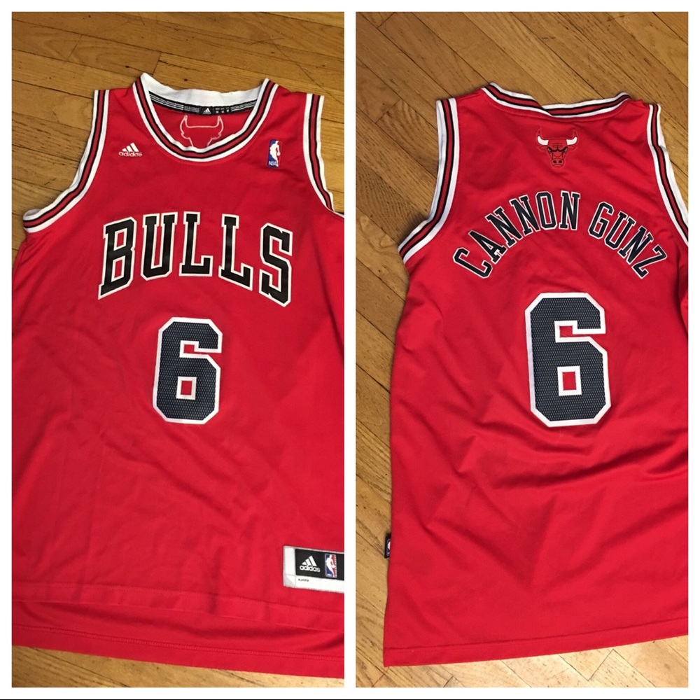 Bulls jersey red adidas medium men 6 cannon gunz